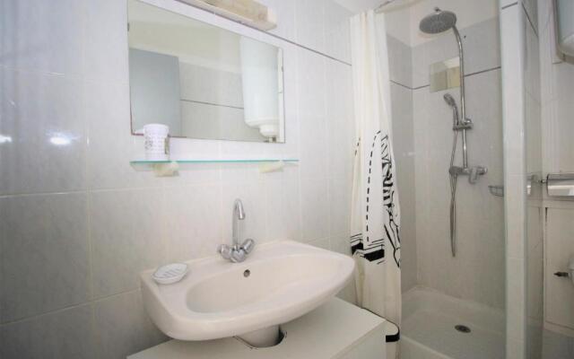 VOILLIERS- T2 avec parking à 700m de la plage