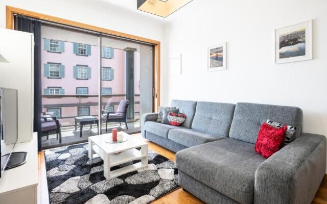 Miramar Apartment by HR Madeira