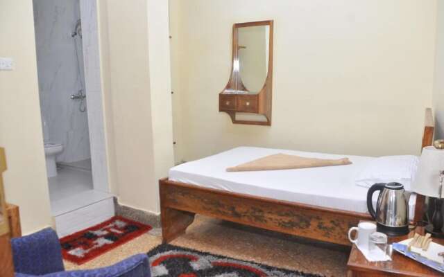 Plumeria Hotel