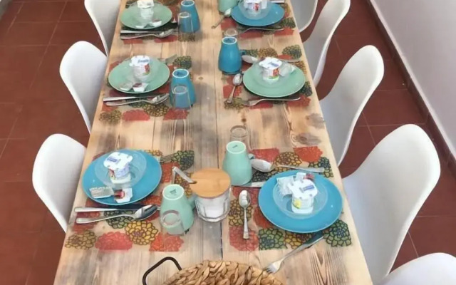Surfers Retreat - Hostel - Adults Only