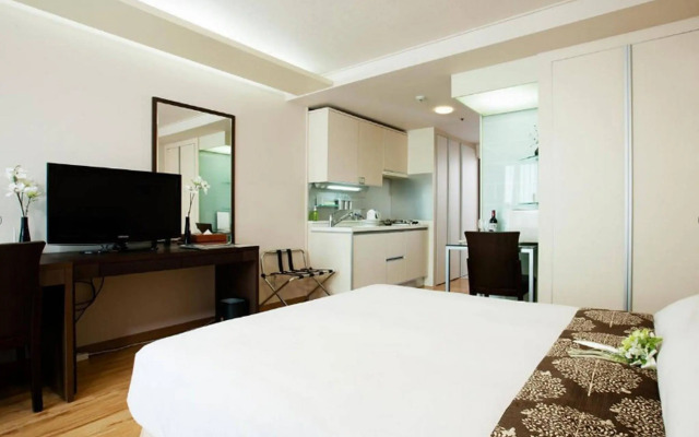 Gangnam Family Hotel