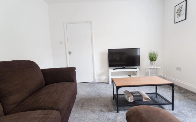 Short Stay Bristol - Foster House