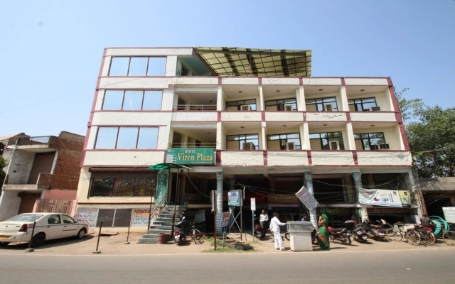 Goroomgo Viren Plaza Agra