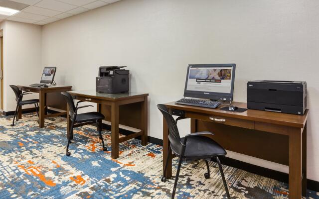 Crowne Plaza Columbus North- Worthington by IHG
