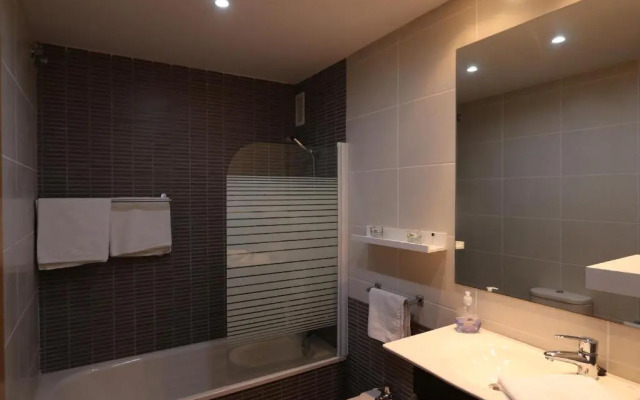 Aguilas Residencial El Cedro BID2