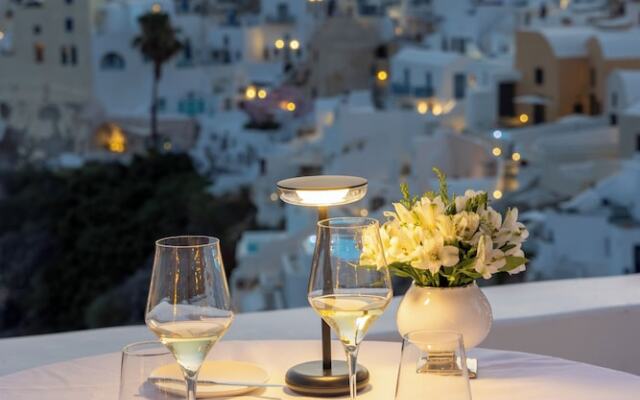 Art Maisons Aspaki Exclusive Suites