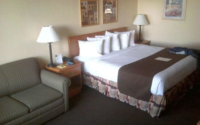 Whitten Inn University