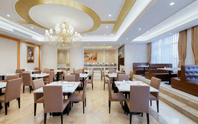 Vienna Internation Hotel Nanchang Lake