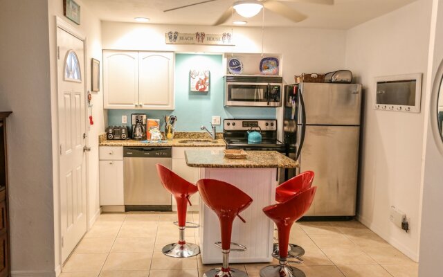 4880b Coquina Rd. - M