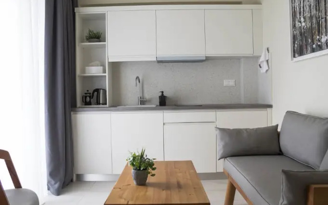 Kyma Suites - Adults only