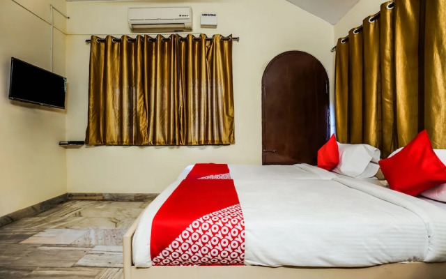 OYO 20025 SilverKey Banjara Hills