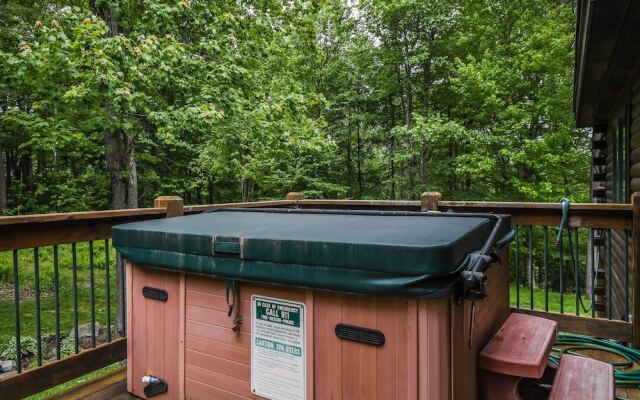 Pinehaus Chalet 4 Bedroom House