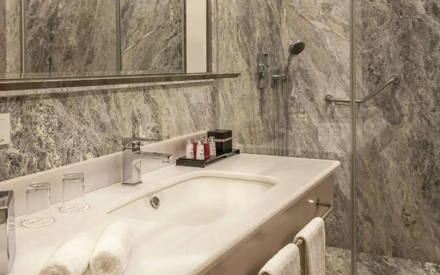 Nevv Bosphorus Hotel & Suites