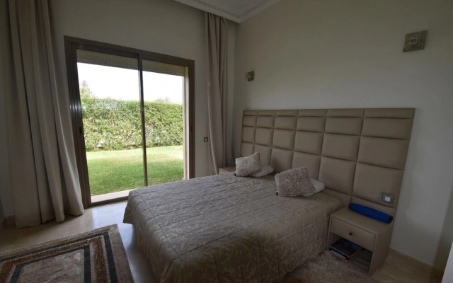 Apple Villa De Luxe 5