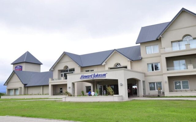 Howard Johnson by Wyndham Piedras Moras