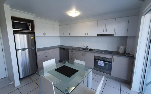 Koola Beach Apartments Bargara