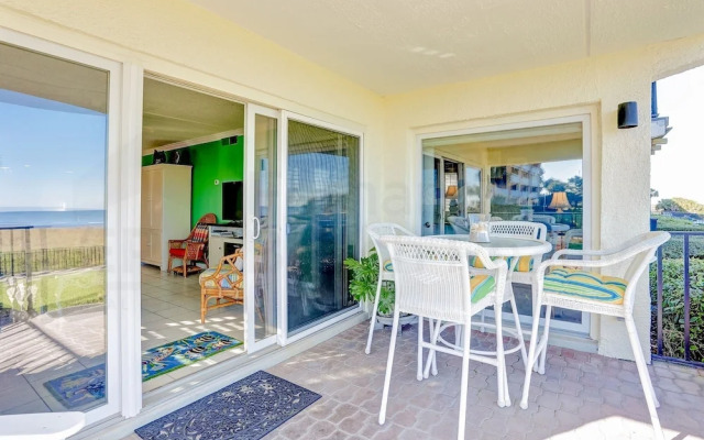 Popular Amelia South Panoramic Ocean View Condo by RedAwning