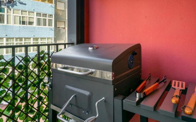 Premium Family Apartment W/ Lift, Ac & Barbecue