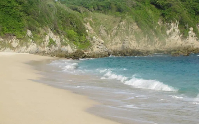 Double Bungalow With Partial Sea View, Full Kitchen