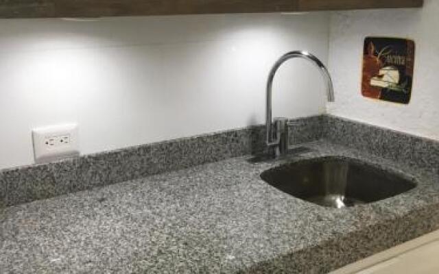 Best Beach Apartments - Cancun Plaza