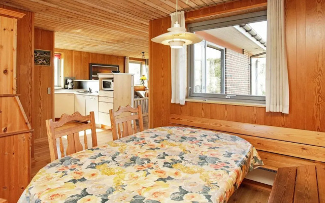 9 Person Holiday Home in Ringkobing