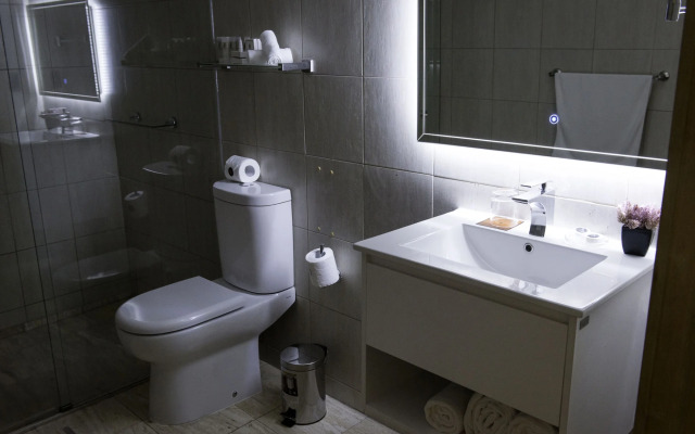 Boulevard Suites Hotel