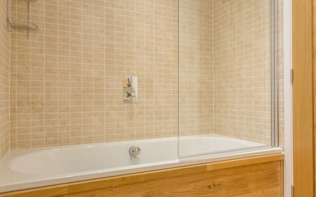 15 Faraway Fields, Liskeard