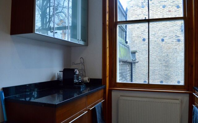 Chic 2 Bedroom Flat By Warwick Avenue