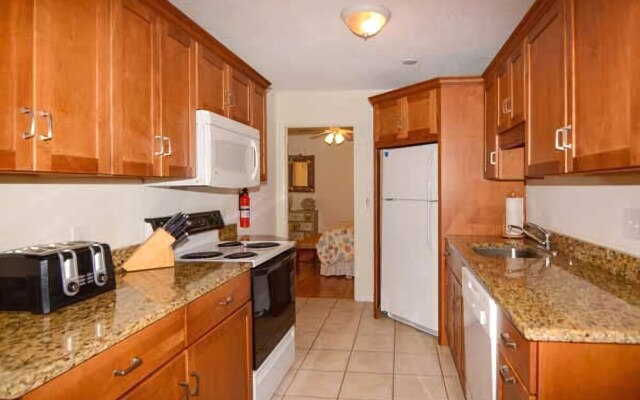 4 Beach Lovers - Unit 3