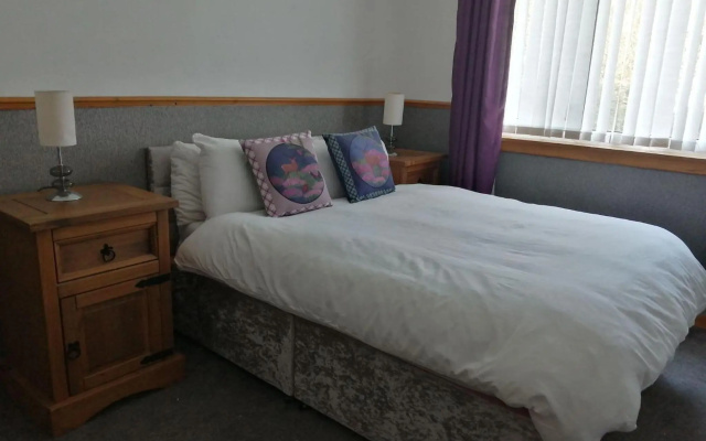 Don Muir Guest House