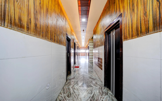 Hotel Silver Moon