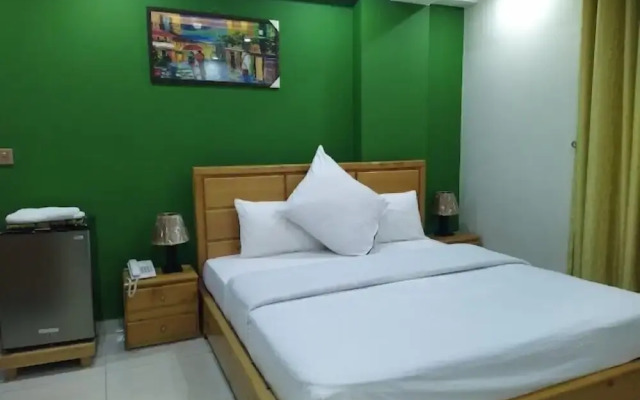 Royal Continental Hotel