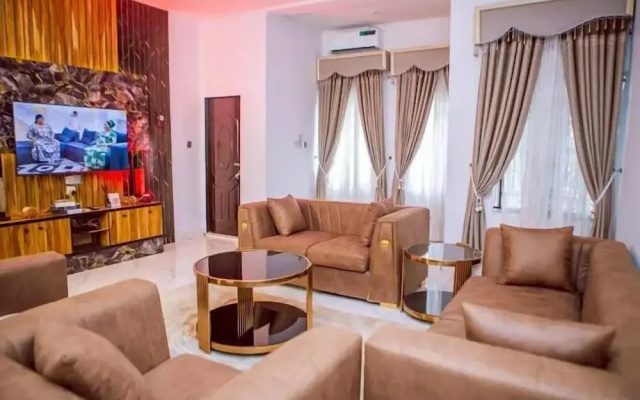 Taj Suites