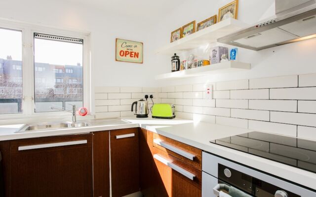 2 Bedroom Flat In Whitechapel