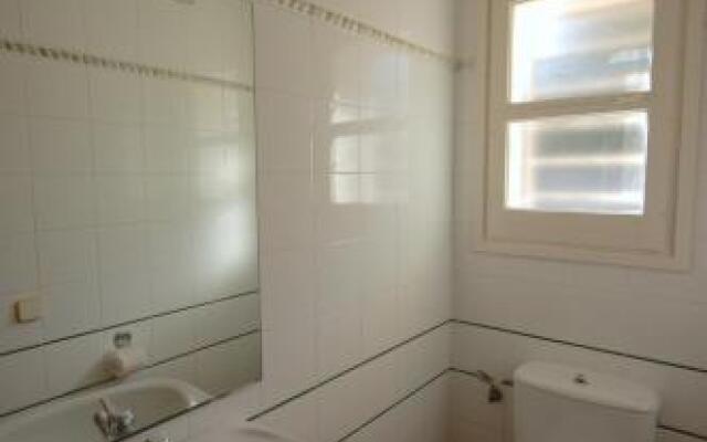 Lets Holidays Sailor House with Sea Views