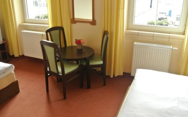 Hotel u Budvaru