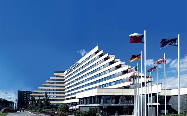 hotelImage