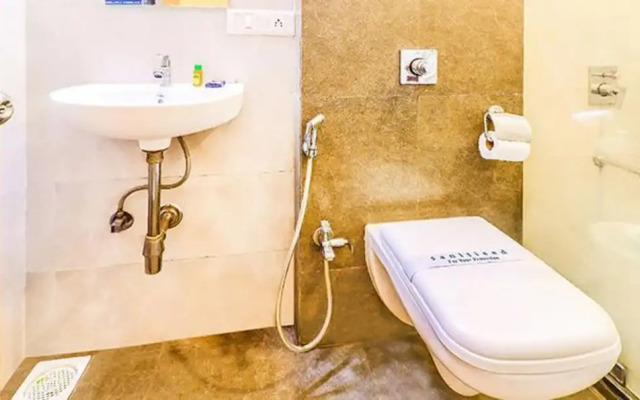 FabHotel Ascot International