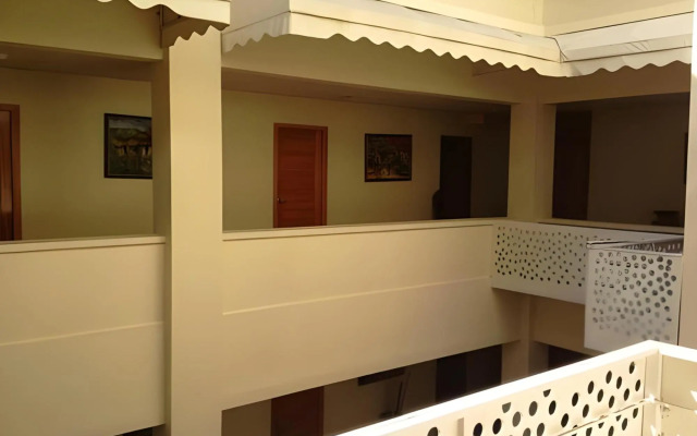 Aparta Hotel Roma II