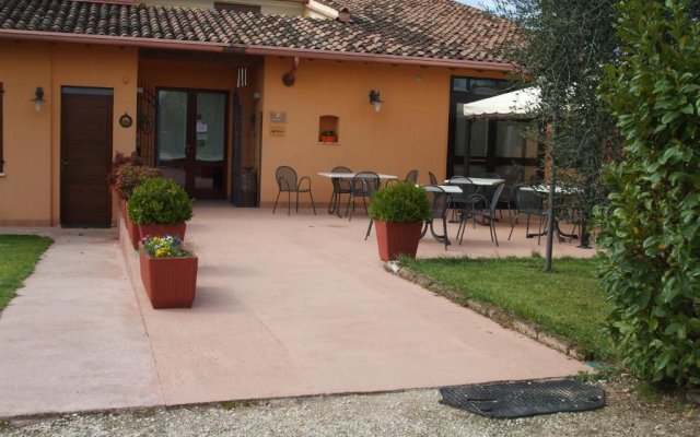 Agriturismo Nuvolino - Guest House