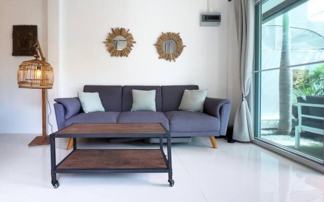 Pool Villa Bangrak, 2 mins to beach!!!!