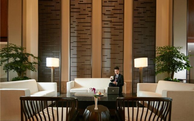 Qianhu Hotel