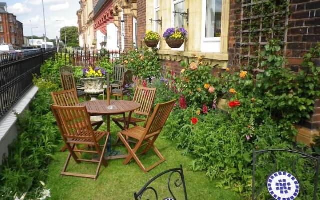 Willow Tree Lodge Hotel