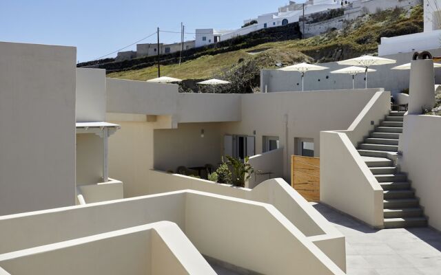 Mayu Suites