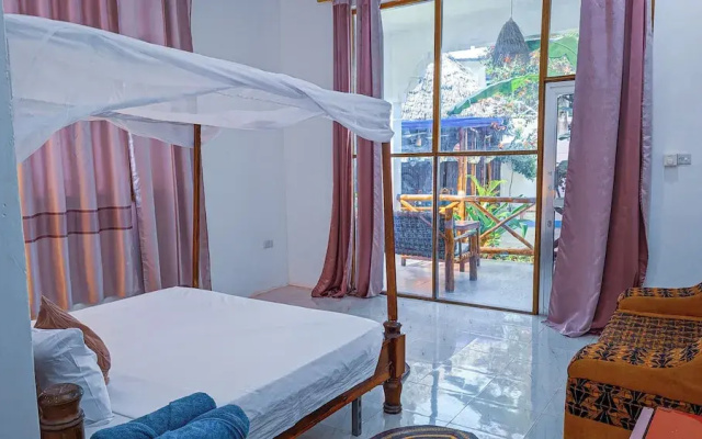 Tuna Nungwi Beach Bungalow