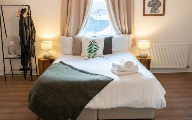 Phnix Central Luxury Accommodation