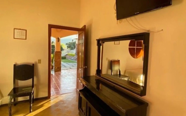 Hotel Ojo de Agua