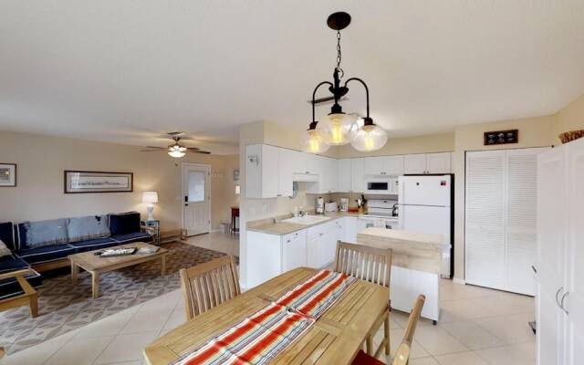 Surf Crest Village 37 - 2 Br Home