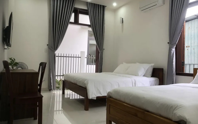Phương's house