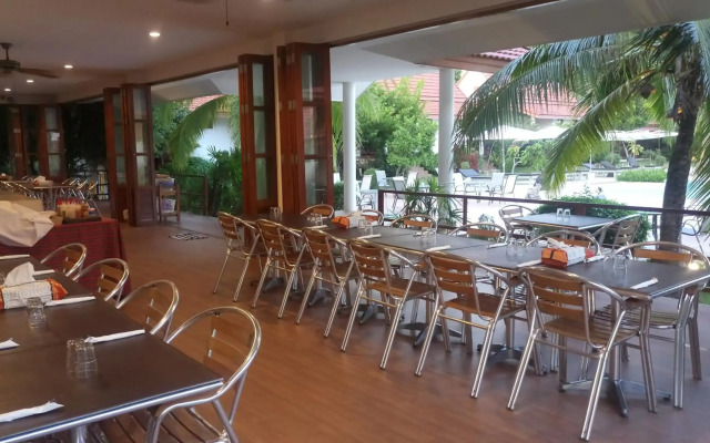 Armonia Village Resort and Spa